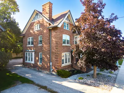 912 2nd Avenue W Main Floor, Owen Sound, On N4k 4m7
