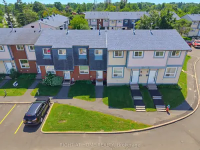 3400 Paul Anka Drive 86, Hunt Club - Windsor Park Village And Area, On K1v 0c9