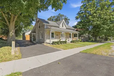 1264 Old 8 Highway, Hamilton, On L0r 1z0