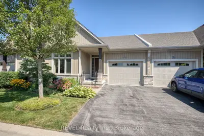 38 Sandalwood Common, St. Catharines, On L2m 0b3