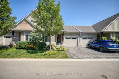 38 Sandalwood Common, St. Catharines, On L2m 0b3