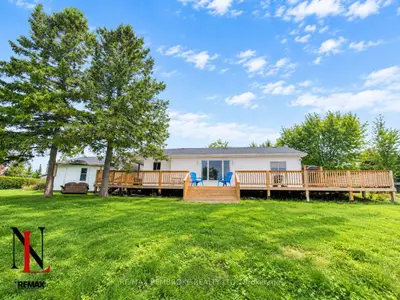 2066 La Passe Road, Whitewater Region, On K0j 1c0