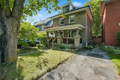 207 Waterloo Avenue, Guelph, On N1h 3j4