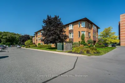 2181 Walker Avenue 303, Peterborough, On K9l 1t6