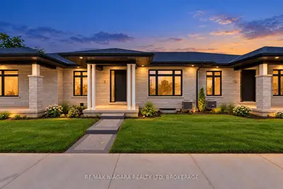 16 Accursi Crescent, Pelham, On L0s 1e2