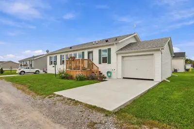 17 Bent Willow Court, Haldimand, On N0a 1l0