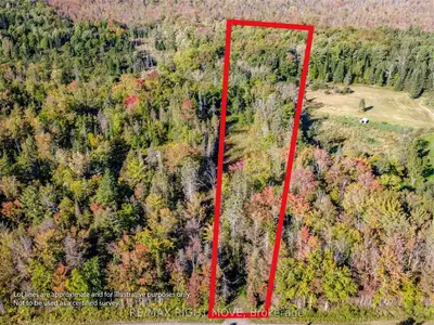 1223 Southwood Road, Gravenhurst, On P0e 1n0