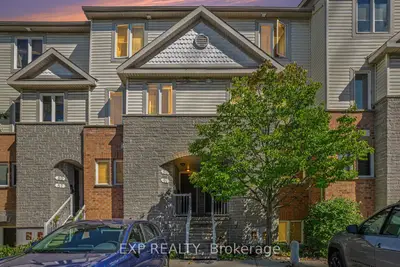 93 Strathaven Private, Cyrville - Carson Grove - Pineview, On K1j 1k7