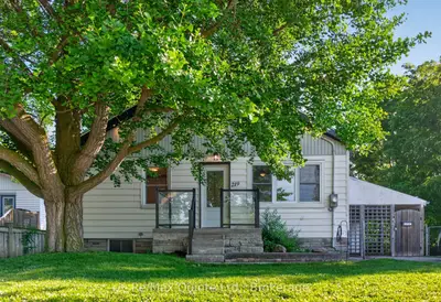 219 Marmora Street, Quinte West, On K8v 2j8