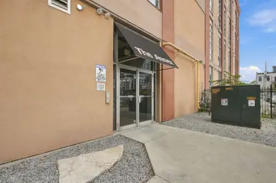 11 Rebecca Street 105, Hamilton, On L8r 3h7