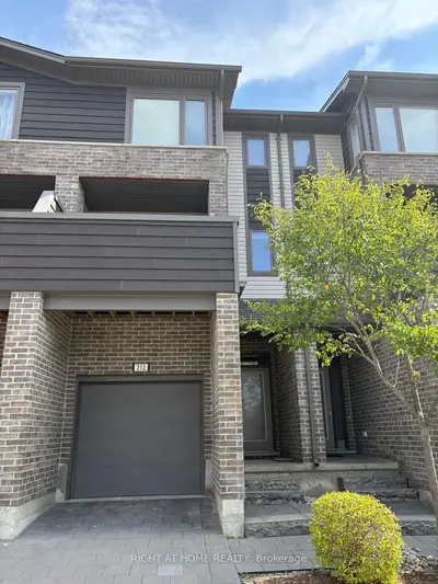 1960 Dalmagarry Road 212, London North, On N6g 0t8