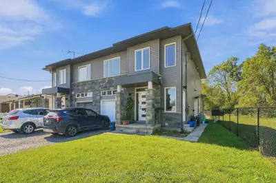 46 Pietz Avenue 3, Welland, On L3c 1z5