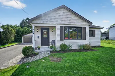 304 OXFORD Avenue, Brockville, ON K6V 3E2
