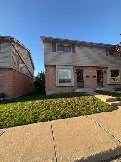 1200 CHEAPSIDE Street 18, London East, ON N5Y 5J6