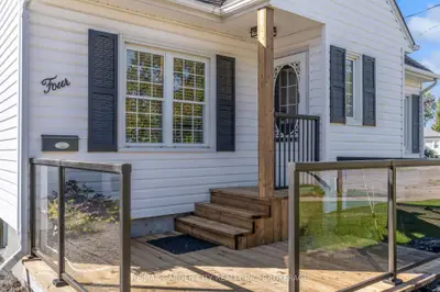 4 Manor Road, St. Catharines, On L2n 3b5