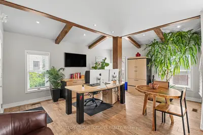 1343 Labrie Avenue, Cyrville - Carson Grove - Pineview, On K1b 3m2