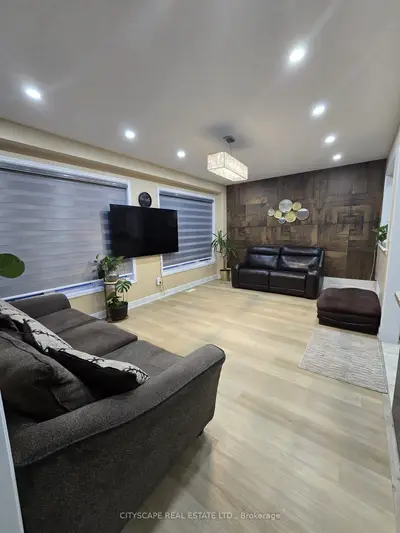 7744 Tupelo Crescent, Niagara Falls, On L2h 3r8