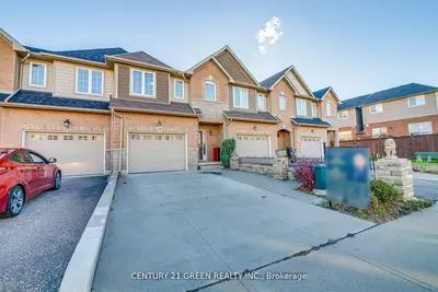 18 Palacebeach Trail, Hamilton, On L8e 5c3
