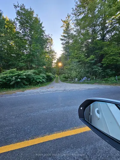2239 Southwood Road, Gravenhurst, On P0e 1g0