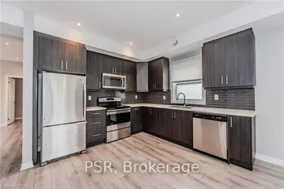 17 Mary Street 3, Waterloo, On N2h 3p9