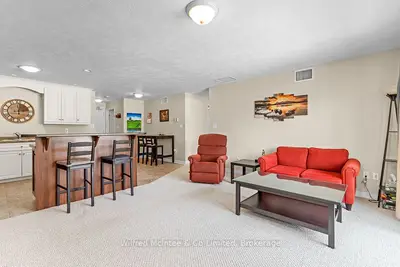 125 William Street N 406, Brockton, On N0g 2v0