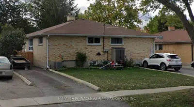 1905 Wavell Street, London East, On N5w 2e3