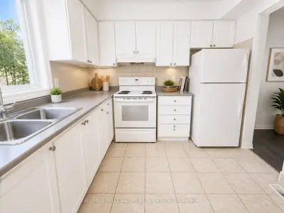 414 Stone Road 1, Guelph, On N1g 3e1