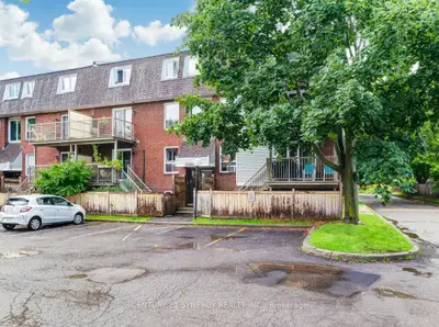 3066 Councillor's Way H, Blossom Park - Airport And Area, On K1t 2s7