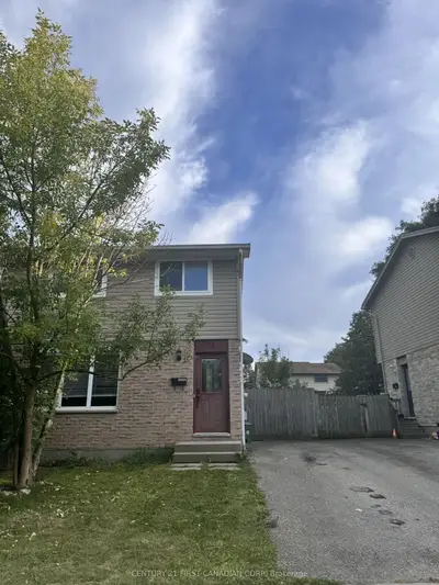 21 DENLAW Road, London North, ON N6G 3L3