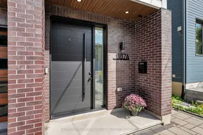 187 CARLETON Avenue, Tunneys Pasture and Ottawa West, ON K1Y 0J5