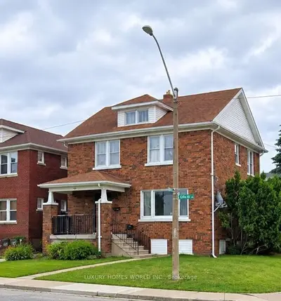 589 Giles Boulevard W, Windsor, On N9a 6h8