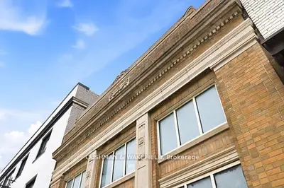 1091 Main Street E, Hamilton, On L8m 1n5