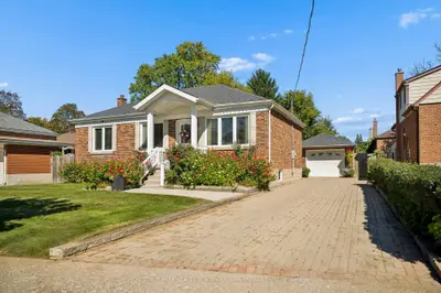 56 Suffolk Avenue, Kitchener, On N2b 1h5