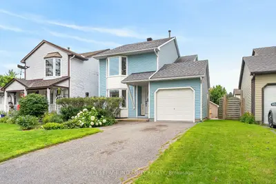 30 SUMNER Street, Kanata, ON K2L 2J9