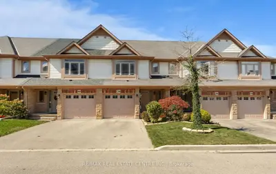 8 Hemlock Way 38, Grimsby, On L3m 0b5