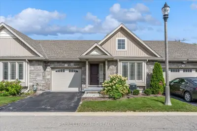 70 Elmwood Avenue 23, Welland, On L3c 0c1