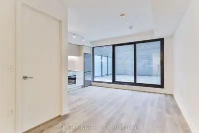 1 Jarvis Street 301, Hamilton, On L8r 3j2