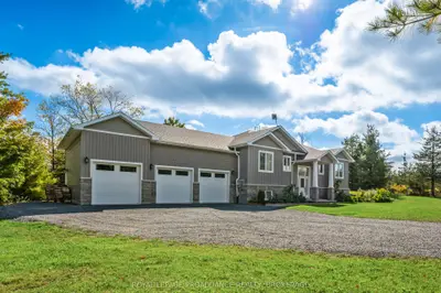 12 Petworth Road, Stone Mills, On K0k 3n0