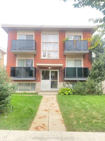 11 Southdale Avenue 3, Kitchener, On N2m 3v4