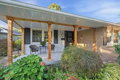 98 Village Road, St. Catharines, On L2t 3c1
