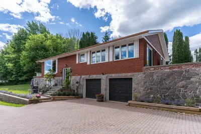 183 Santas Village Road, Bracebridge, On P1l 1w8
