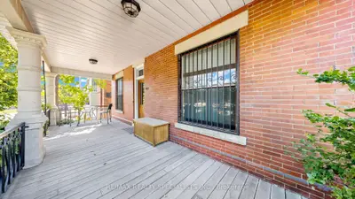 1316 King Street E, Hamilton, On L8m 1h3