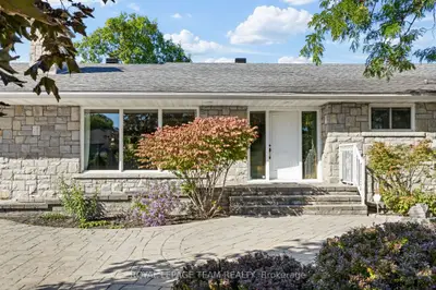 447 Simpson Road, Alta Vista And Area, On K1h 5a8
