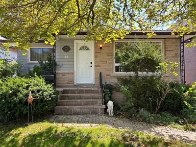 11 Rebecca Street, St. Catharines, On L2s 2g7