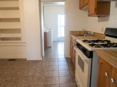 154 Stephen Street, Kingston, On K7k 2c7
