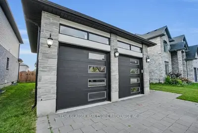 2407 Red Thorne Avenue, London South, On N6p 0e7