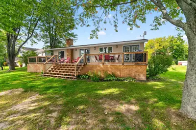 233 Johnson Bay Lane, Frontenac Islands, On K7g 2g9