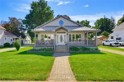 149 King Street, Brant, On N0e 1a0