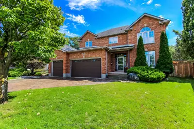 1094 Thornley Street, London South, On N6k 4v4
