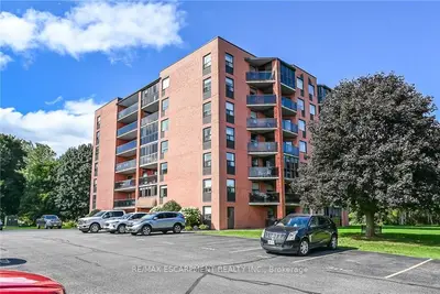 5 Mill Pond Court 202, Norfolk, On N3y 5j6